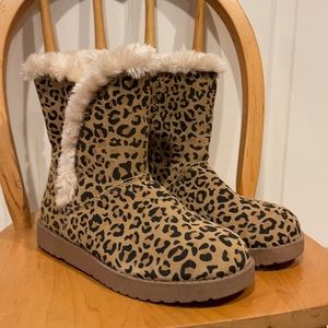 Leopard Boots